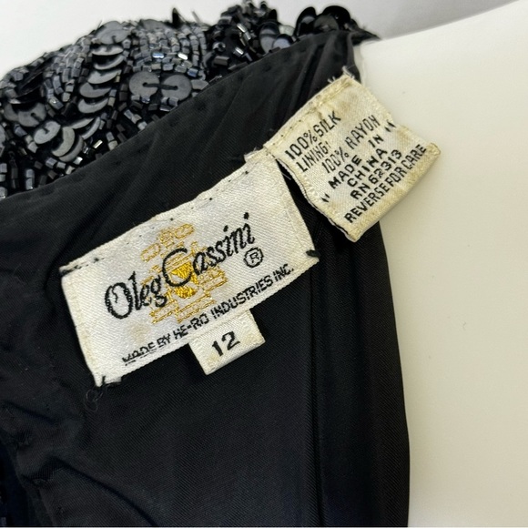 Oleg Cassini Vintage 1980’s Silk A-Line Beaded Long Dress in Black - Picture 2 of 10